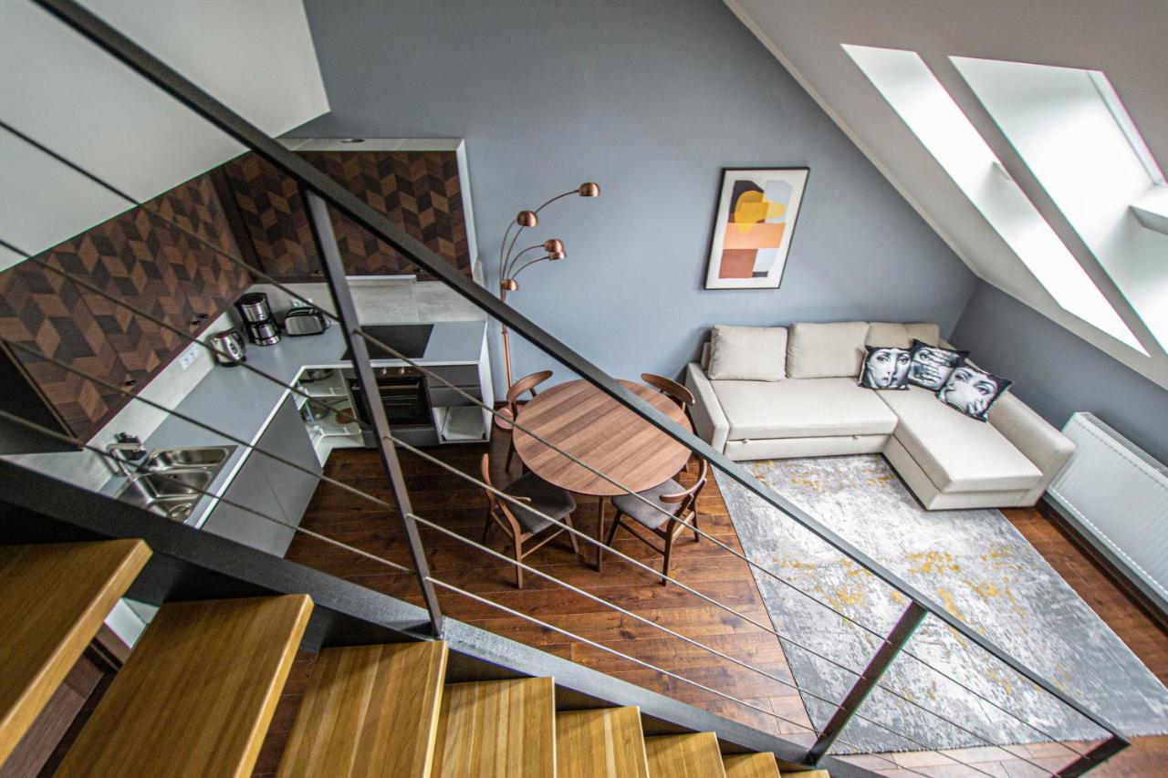 Quite Loft With Balcony And 3 Air Conditioners Praag Buitenkant foto